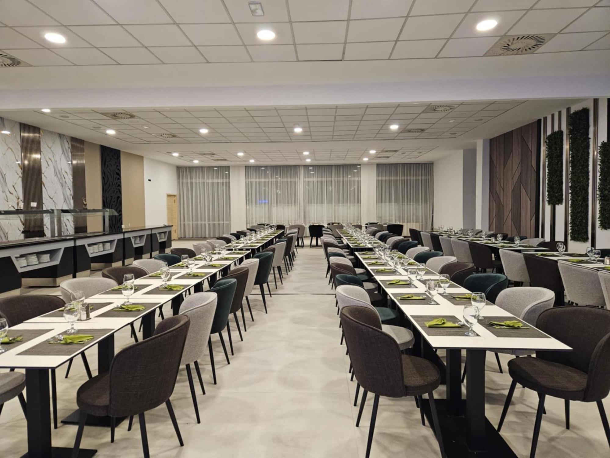Hotel Szieszta Sopron Extérieur photo