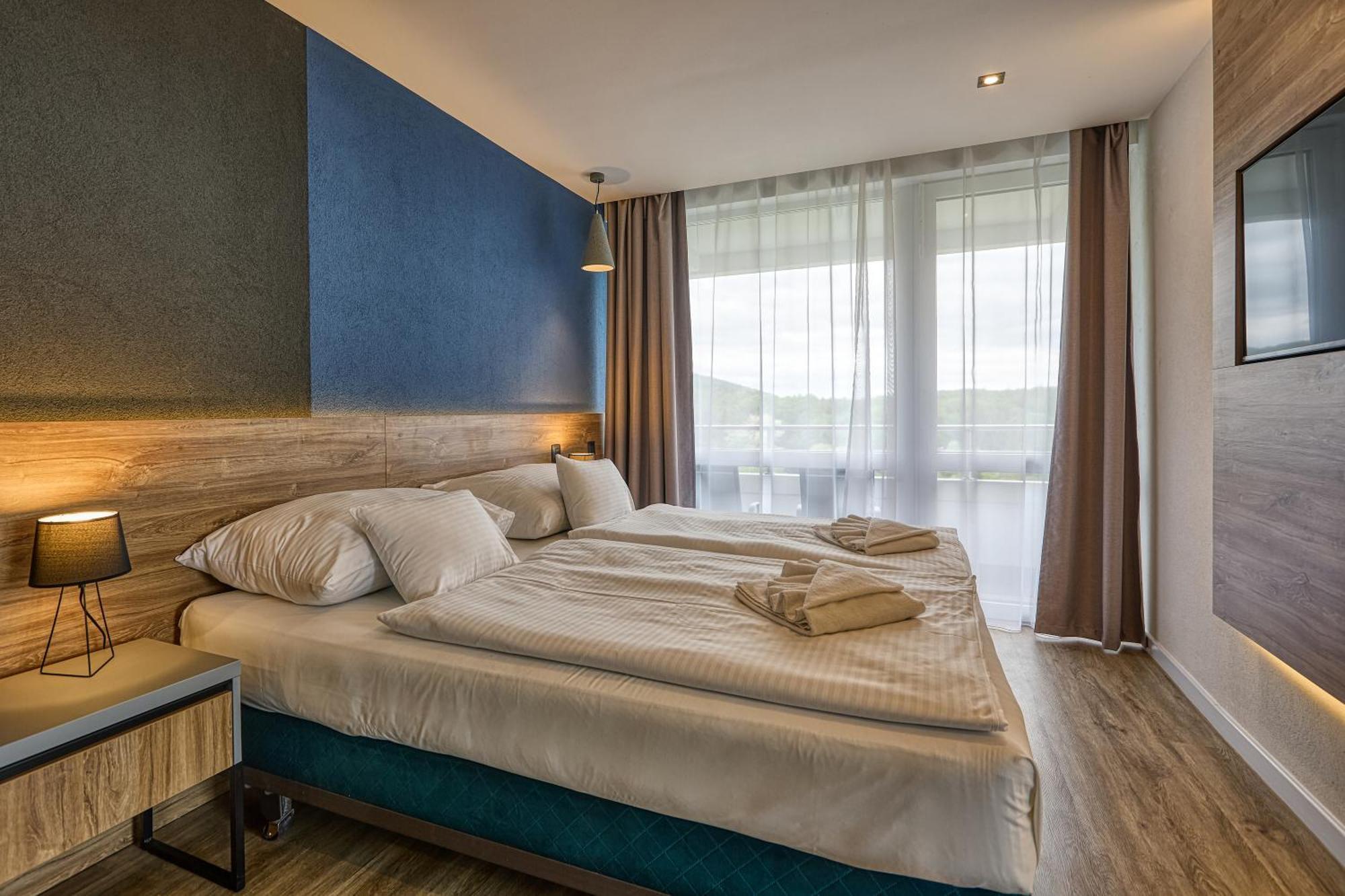 Hotel Szieszta Sopron Extérieur photo