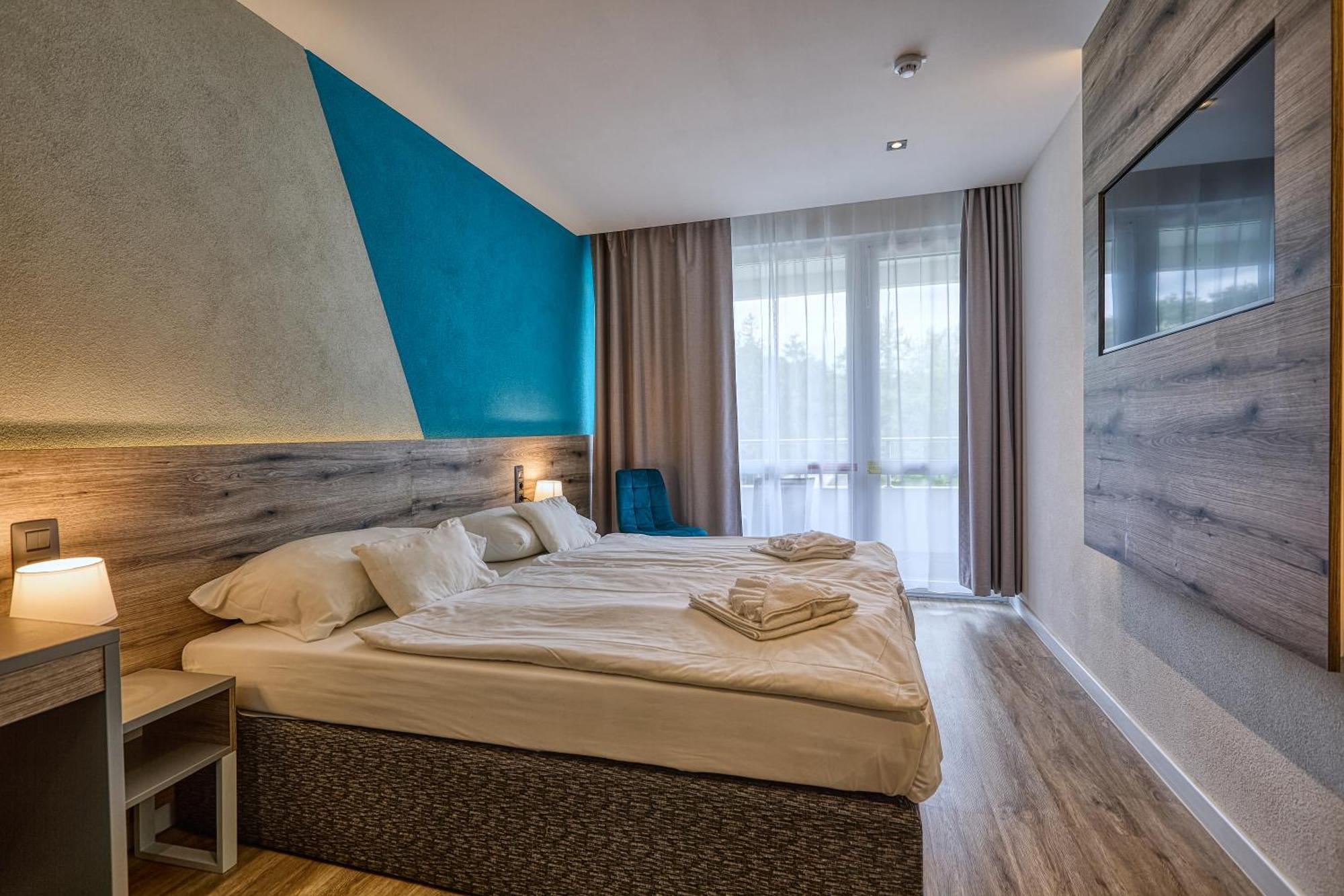 Hotel Szieszta Sopron Extérieur photo