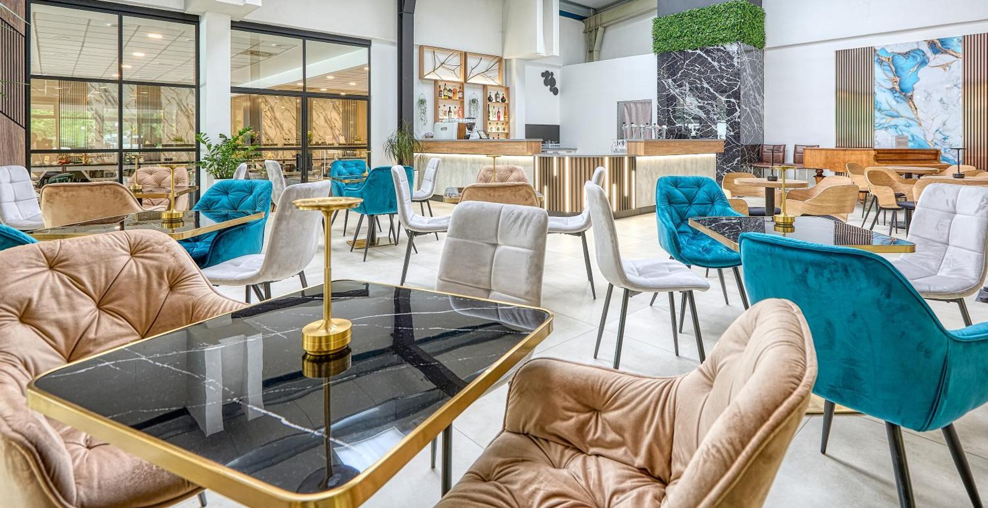 Hotel Szieszta Sopron Extérieur photo